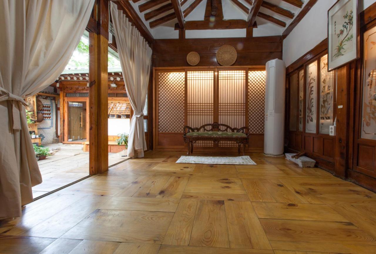 Dongmyo Hanok Sihwadang - Private Korean Style House In The City Center With A Beautiful Garden Soul Exteriér fotografie
